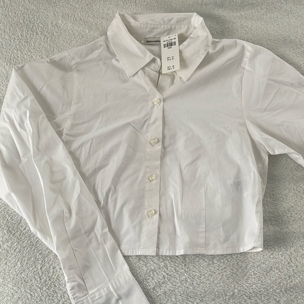 Abercrombie & Fitch - Women’s cropped poplin shirt